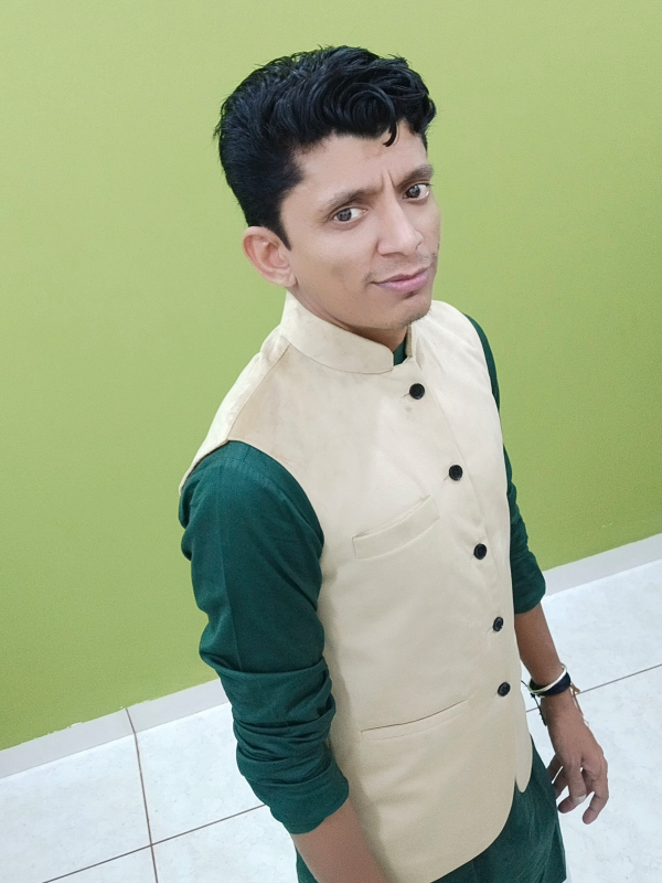 Shivam Tiwari profile photo