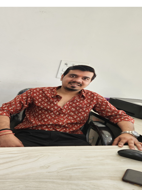 Nitesh Khandelwal profile photo