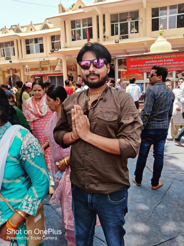 SHUBHAM TRIPATHI profile photo